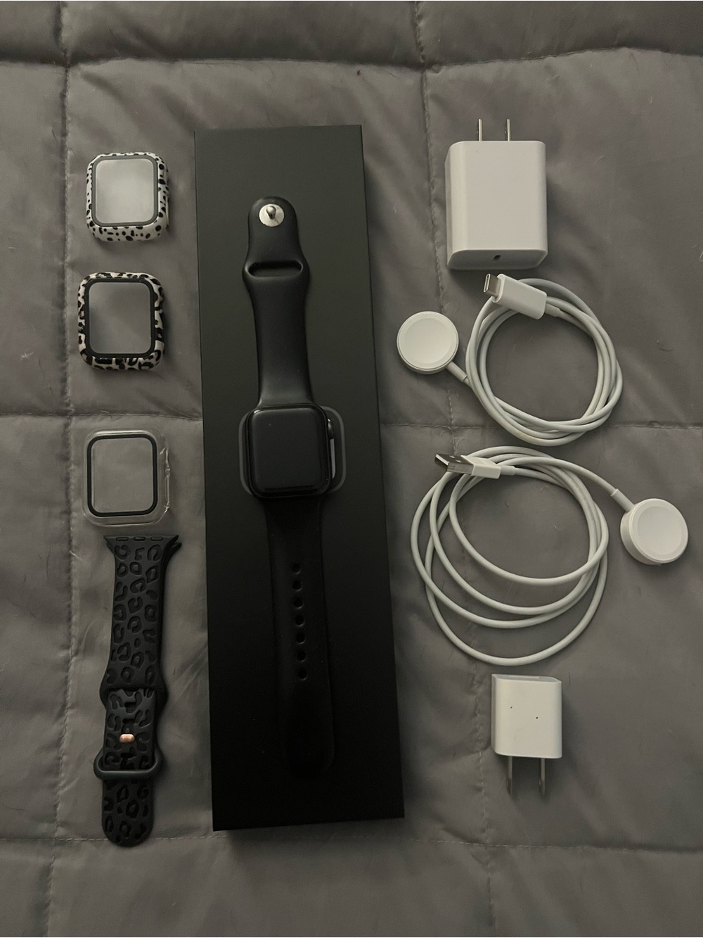 Apple Watch Set Black & White